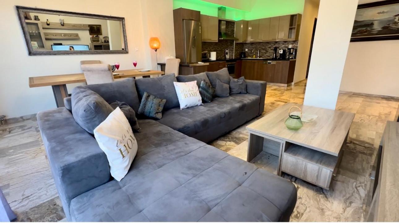 Luxury With Sauna And Free Parking Near Acropolis 아테네 외부 사진